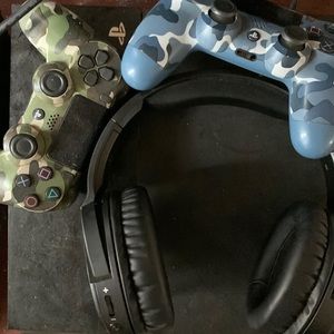 Ps4 system for sale 200 come with games & two controllers head sets hmu